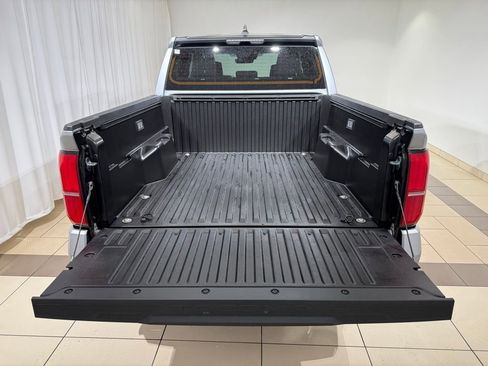 New 2026 Toyota Tacoma SR5 AWD/4WD image 11