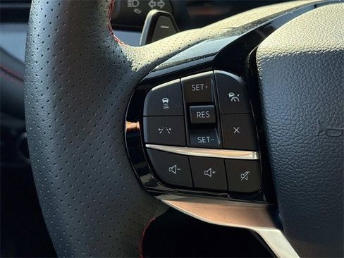 Certified 2025 Ford Explorer ST image 31