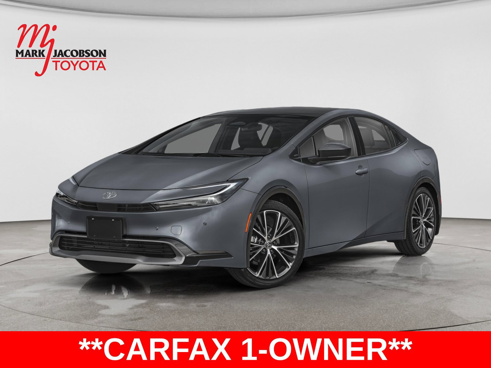 Used 2024 Toyota Prius XLE FWD image 1