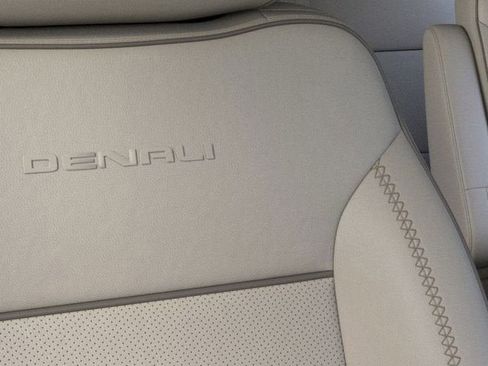 New 2026 GMC Yukon XL Denali image 21