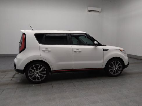 Used 2019 Kia Soul ! FWD image 10