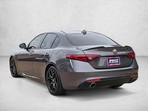 Used 2021 Alfa Romeo Giulia Sprint w/ Nero Edizione image 8