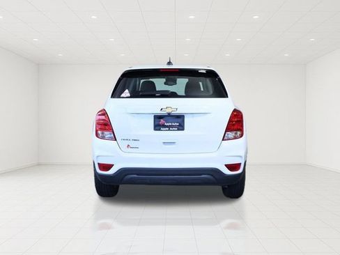 Used 2017 Chevrolet Trax LS AWD/4WD image 5