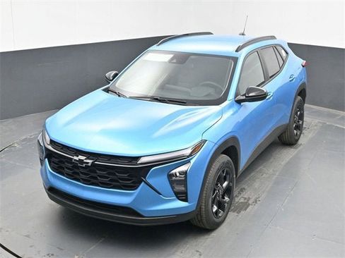 New 2026 Chevrolet Trax LT image 32