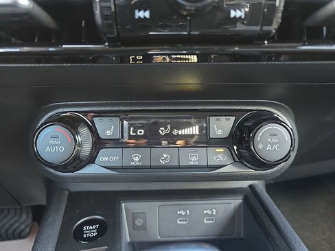New 2026 Nissan Kicks SV w/ SV Premium Package FWD image 25