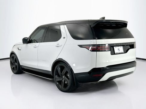 Used 2024 Land Rover Discovery Dynamic SE AWD/4WD image 7