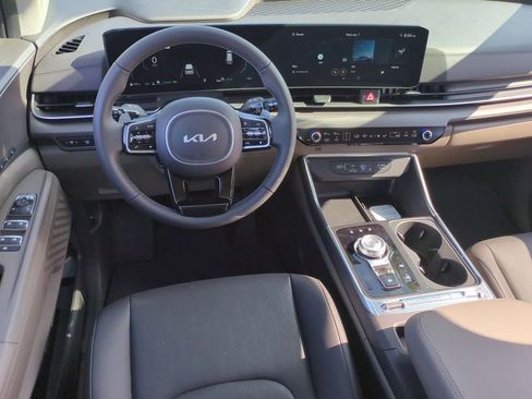 New 2026 Kia Carnival SX FWD image 21