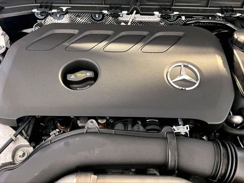 New 2026 Mercedes-Benz GLB 250 4MATIC image 15