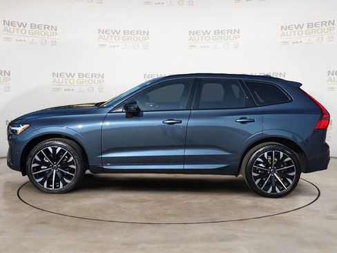 Used 2026 Volvo XC60 B5 Ultra w/ Protection Package Premier AWD/4WD image 2