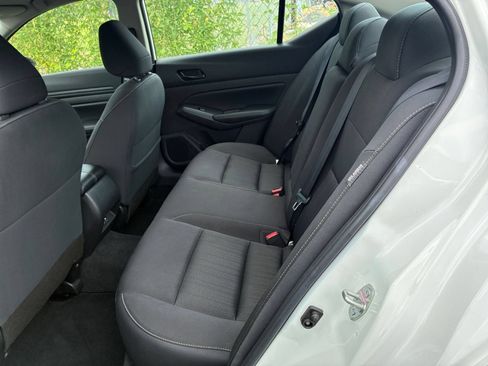 Used 2025 Nissan Altima 2.5 SV FWD image 20