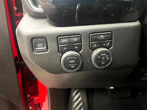 Used 2022 Chevrolet Silverado 1500 RST image 27