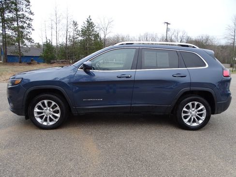 Used 2019 Jeep Cherokee Latitude Lux w/ Comfort & Convenience Group AWD/4WD image 8
