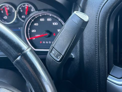 Used 2021 Chevrolet Silverado 1500 LT w/ Z71 Off-Road Package image 20