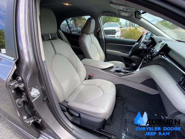 Used 2023 Toyota Camry SE FWD image 14