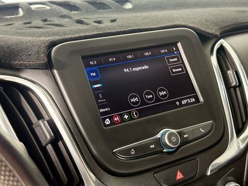 Used 2020 Chevrolet Equinox LT FWD image 14