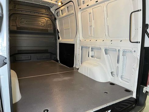 Used 2026 Mercedes-Benz Sprinter 2500 image 19