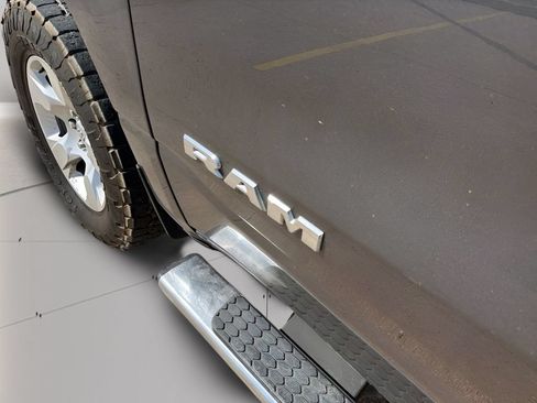 Used 2022 RAM 1500 Big Horn AWD/4WD image 35