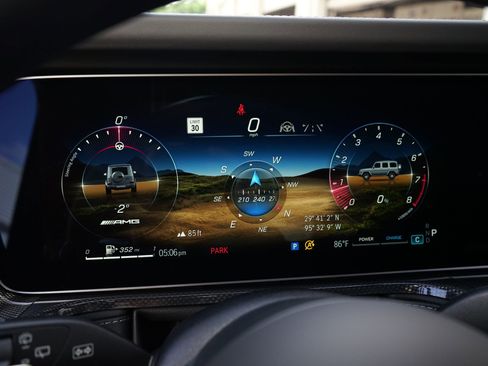 Used 2026 Mercedes-Benz G 63 AMG 4MATIC image 16