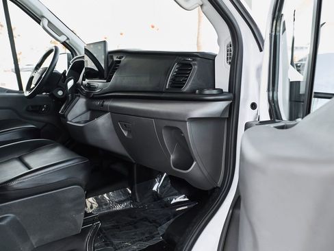 Used 2024 Ford Transit 150 148 Medium Roof RWD image 9