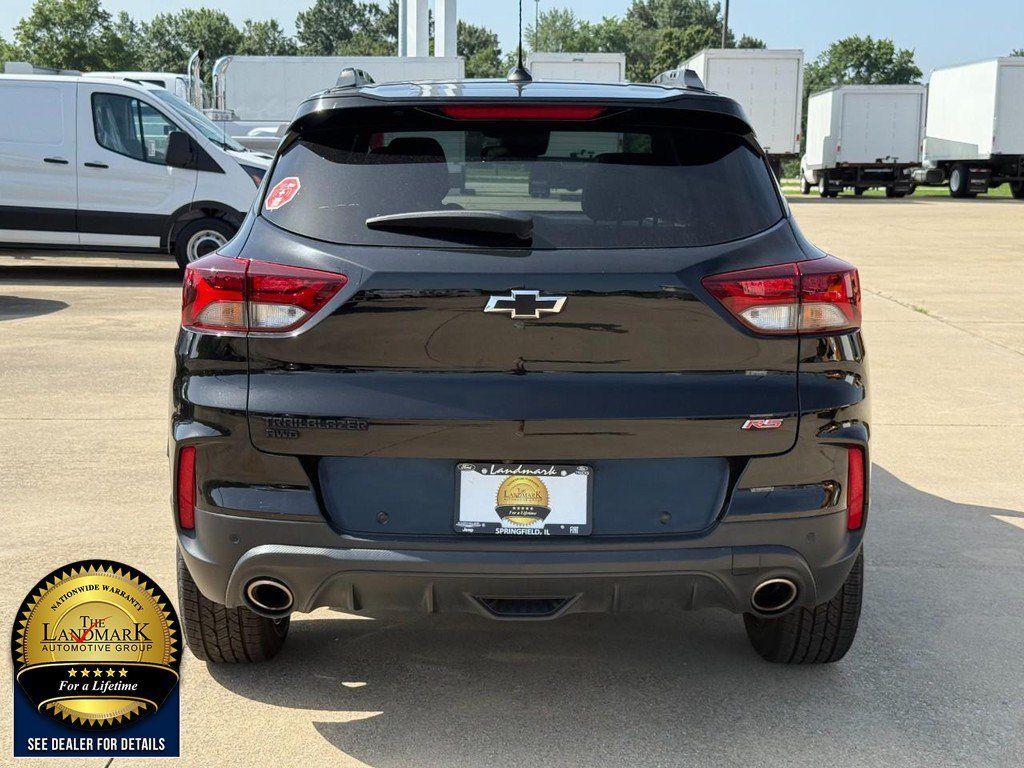 Used 2021 Chevrolet TrailBlazer RS w/ Sun and Liftgate Package AWD/4WD image 6