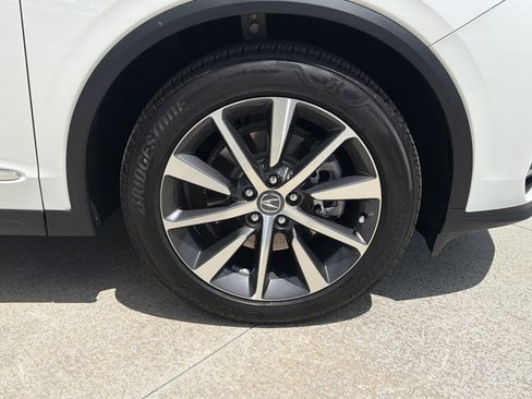 Certified 2026 Acura MDX FWD w/ Technology Package image 13