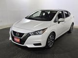 Used 2021 Nissan Versa SV image 3
