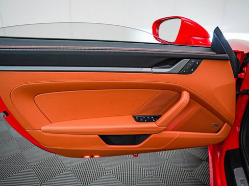 New 2026 Porsche 911 Carrera 4S image 27