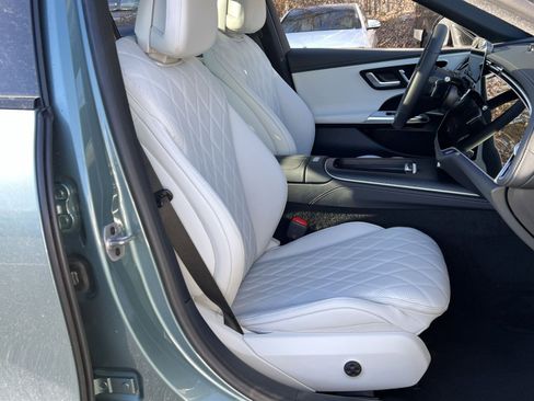 New 2026 Mercedes-Benz E 450 4MATIC Sedan image 26