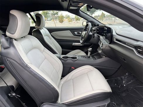 Used 2024 Ford Mustang Premium image 26