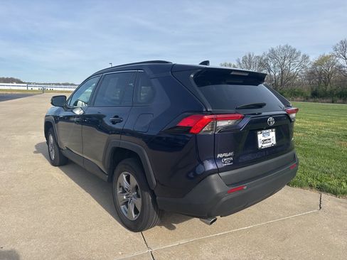 Used 2024 Toyota RAV4 XLE FWD image 6
