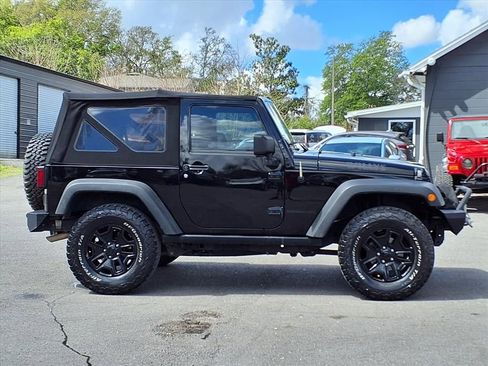 Used 2017 Jeep Wrangler Willys Wheeler image 8