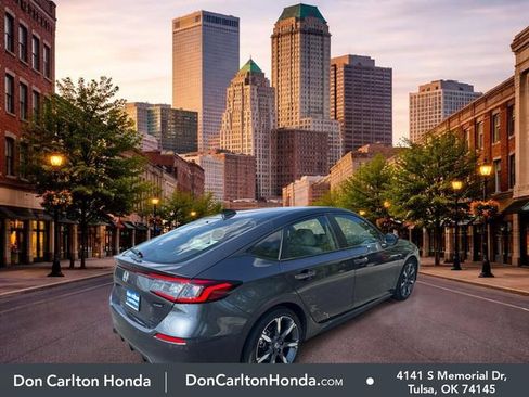 Used 2026 Honda Civic Sport Touring image 4