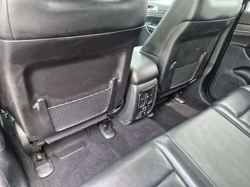 Used 2021 Jeep Grand Cherokee Limited w/ Trailer Tow Group IV AWD/4WD image 22