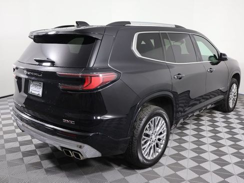 Used 2024 GMC Acadia Denali AWD/4WD image 8