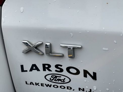 Used 2021 Ford Expedition XLT AWD/4WD image 8