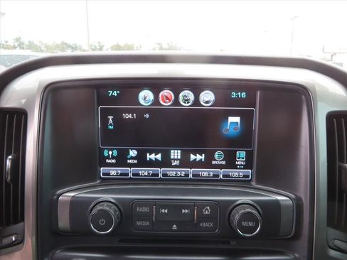 Used 2018 Chevrolet Silverado 1500 LT image 20