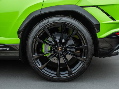 Used 2023 Lamborghini Urus S image 30