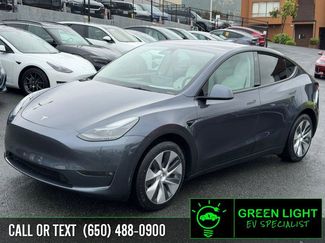 Used 2023 Tesla Model Y Long Range video 1