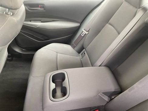 Used 2022 Toyota Corolla LE image 27