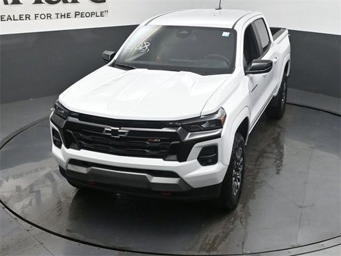 New 2026 Chevrolet Colorado Z71 image 24