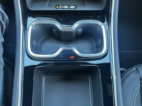 New 2026 Chevrolet Traverse LT image 23