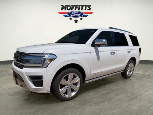 Used 2024 Ford Expedition Platinum AWD/4WD image 1