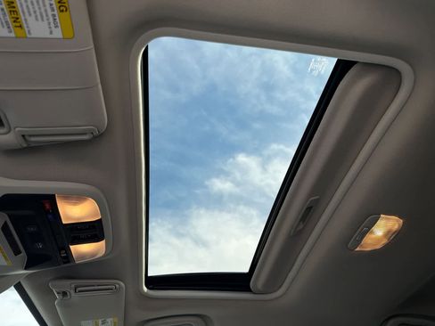 Certified 2023 Subaru Crosstrek 2.0i Premium image 20