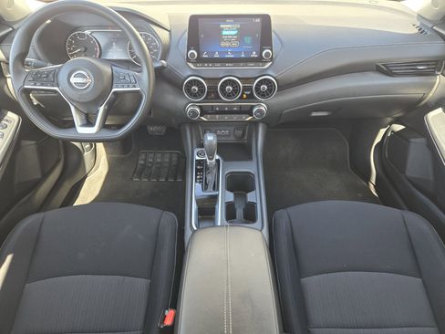 Used 2025 Nissan Sentra SV image 27