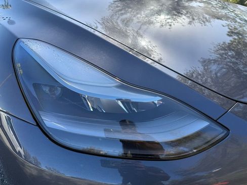 Used 2022 Tesla Model Y Performance image 4