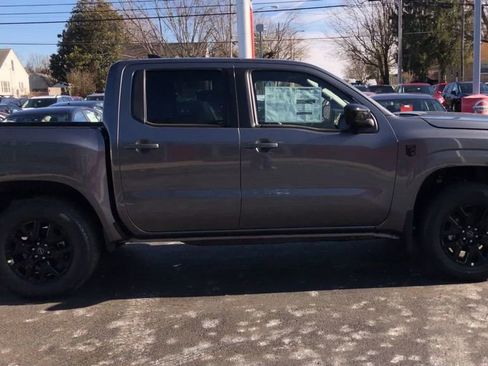 New 2026 Nissan Frontier SV w/ All-Weather Content Package AWD/4WD image 9