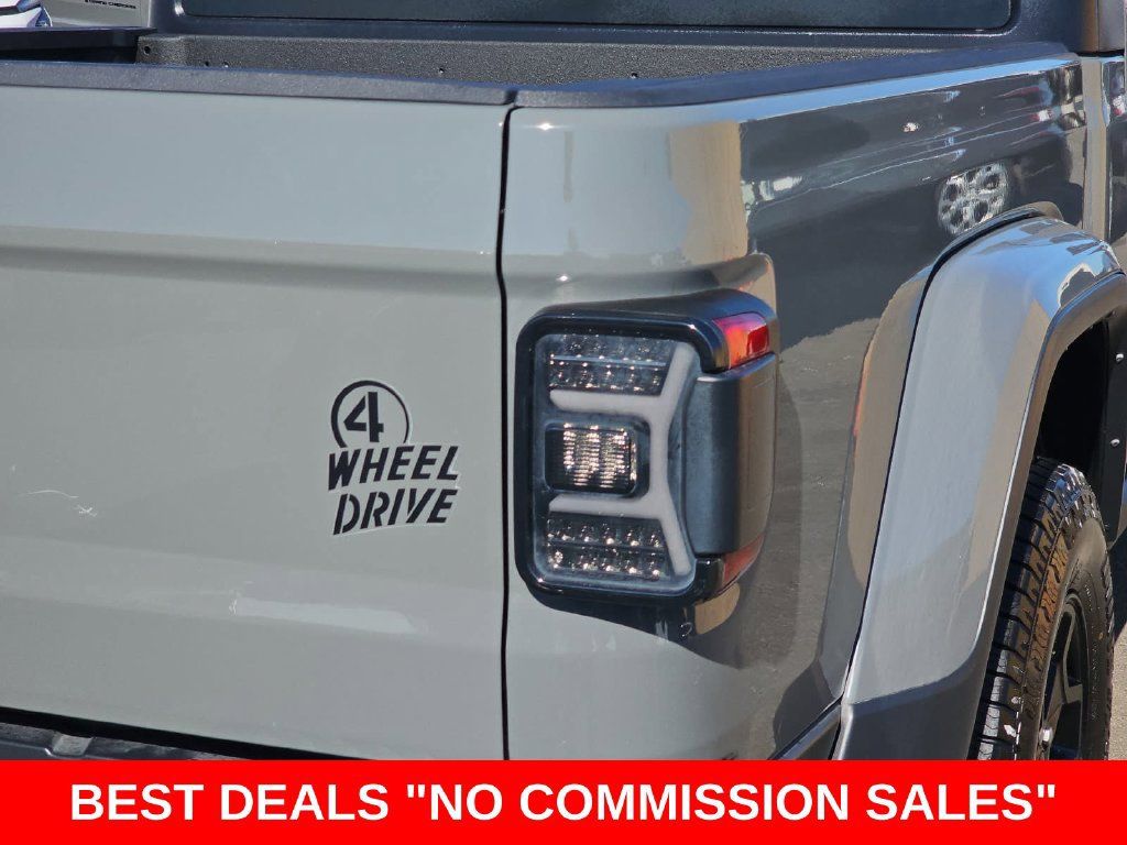 Used 2022 Jeep Gladiator Sport AWD/4WD image 39