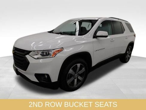 Used 2020 Chevrolet Traverse LT w/ LT Premium Package image 14