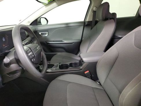Used 2025 Kia K4 FWD image 21