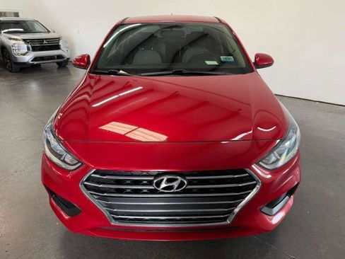 Used 2020 Hyundai Accent SE FWD image 5